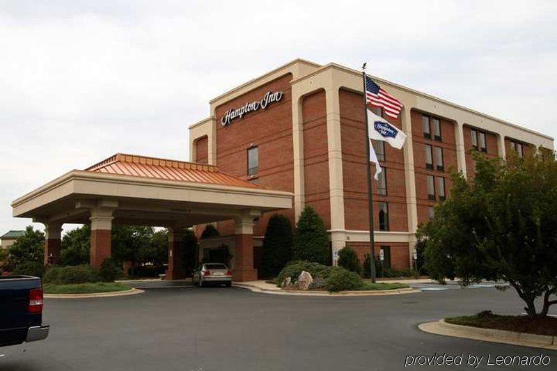 Hampton Inn Raleigh Capital Blvd North Bagian luar foto