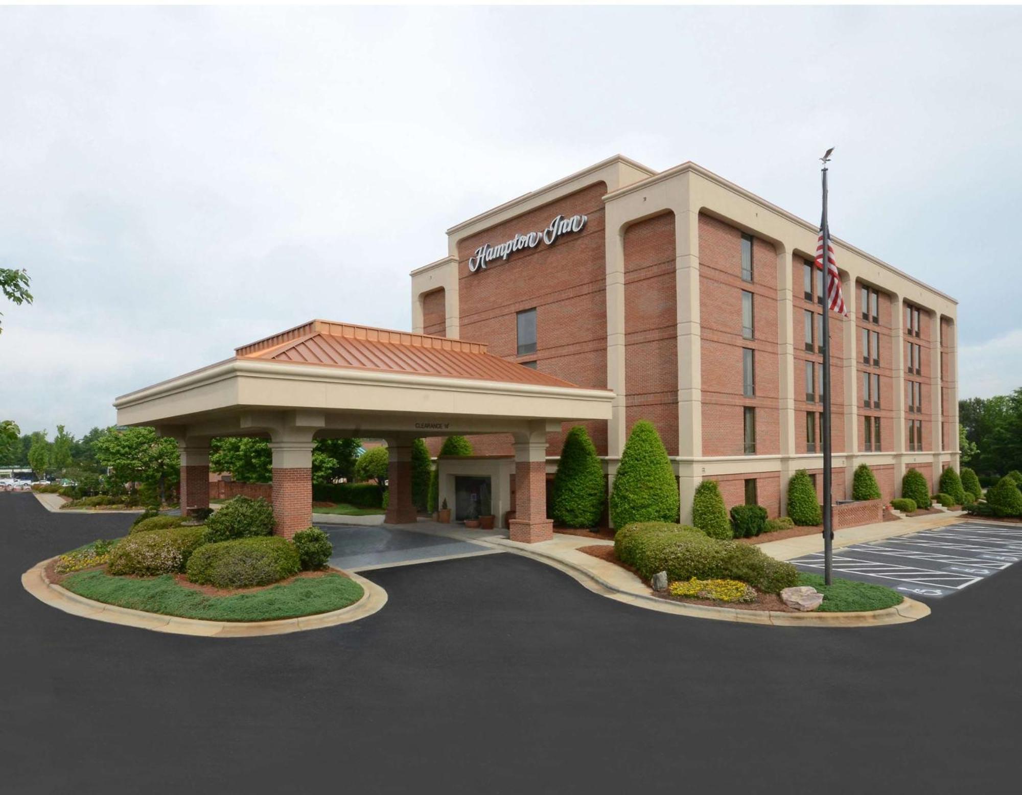 Hampton Inn Raleigh Capital Blvd North Bagian luar foto